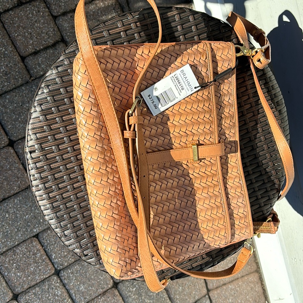 BRAND NEW WITH TAGS! Never used. Brahmin designer bag